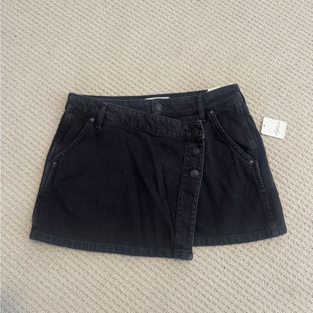 NWT! Free People Black Denim Skirt & Bag